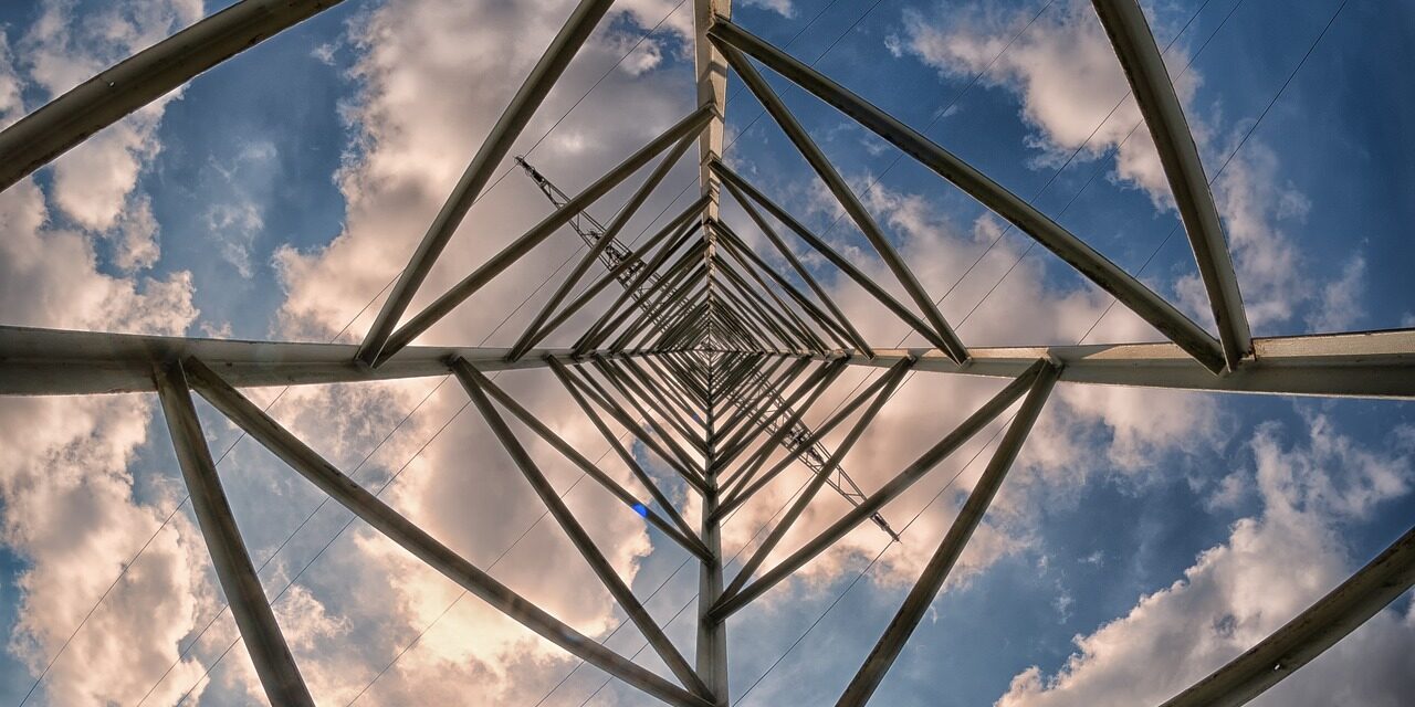 power-pole-2222559_1280