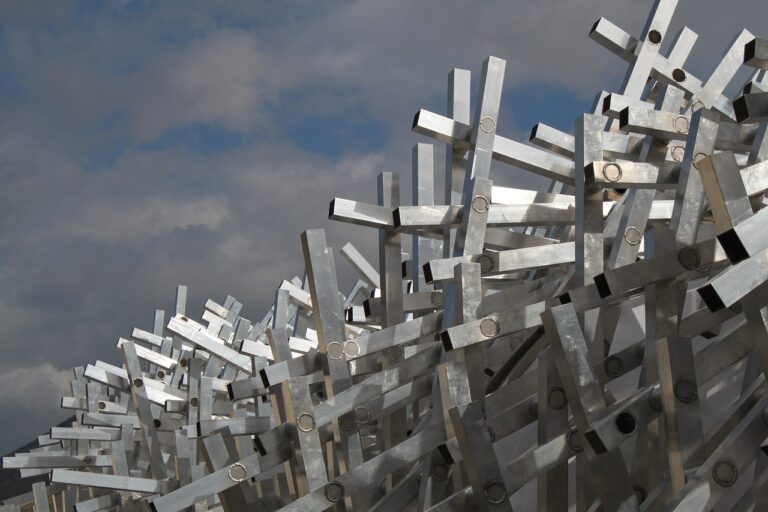 metal-art-336404_1280